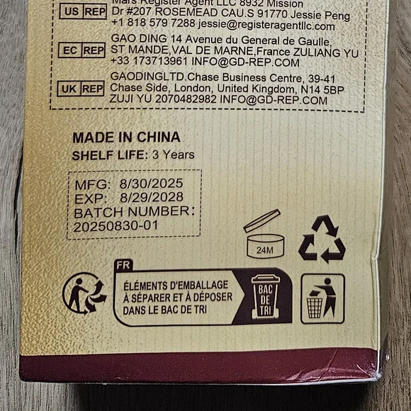 Neck Firming Cream with Roller for Crêpe Skin Anti-Aging with Peptide Collagen - Picture 6 of 6